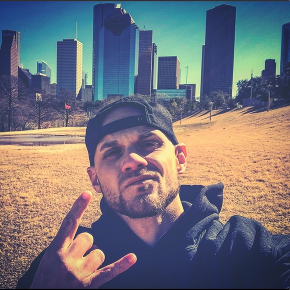 Meet your Posher, 7TH1RT3ENKICKS - Picture 1 of 8